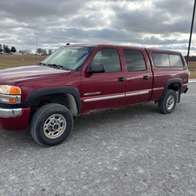 2004 Maroon GMC 2500 Crew Cab 4×4 Gas- Atlanta, IN